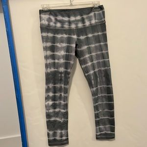 Tie dye flywheel leggings